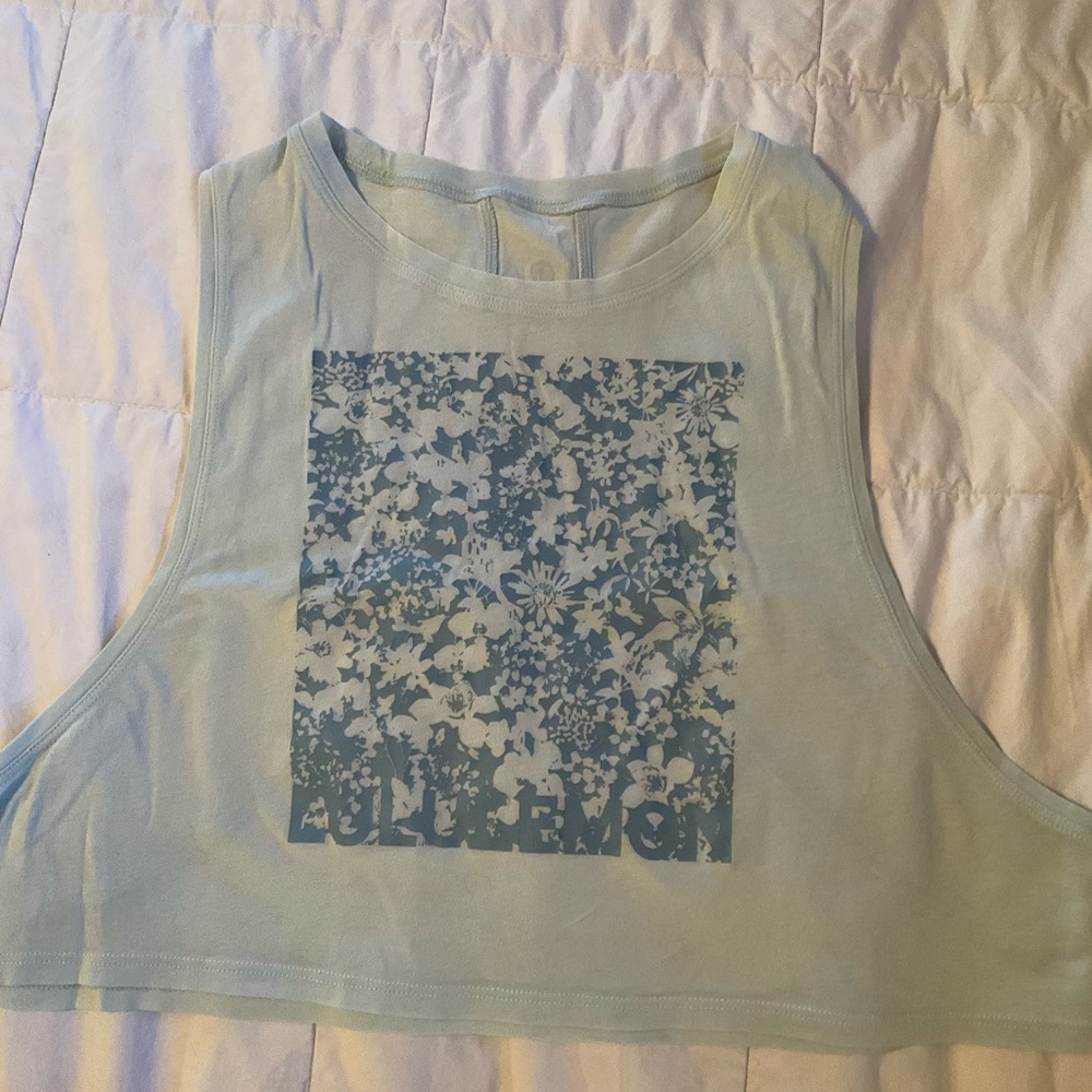 Lululemon Athletica Light Blue Floral Crop Top